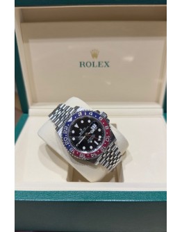 Rolex GMT-Master II 40mm "Pepsi" Steel Jubilee 126710BLRO FULL SET