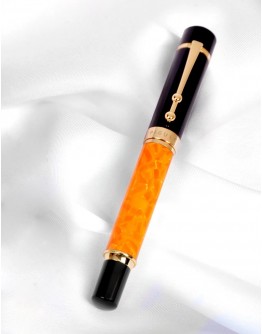 Piguet – T A U R U S l’orange Dolma Kalem